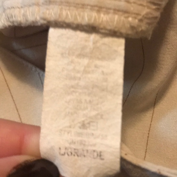 Tan / Khaki Shorts with Stripes, Pockets, Large - Picture 6 of 6